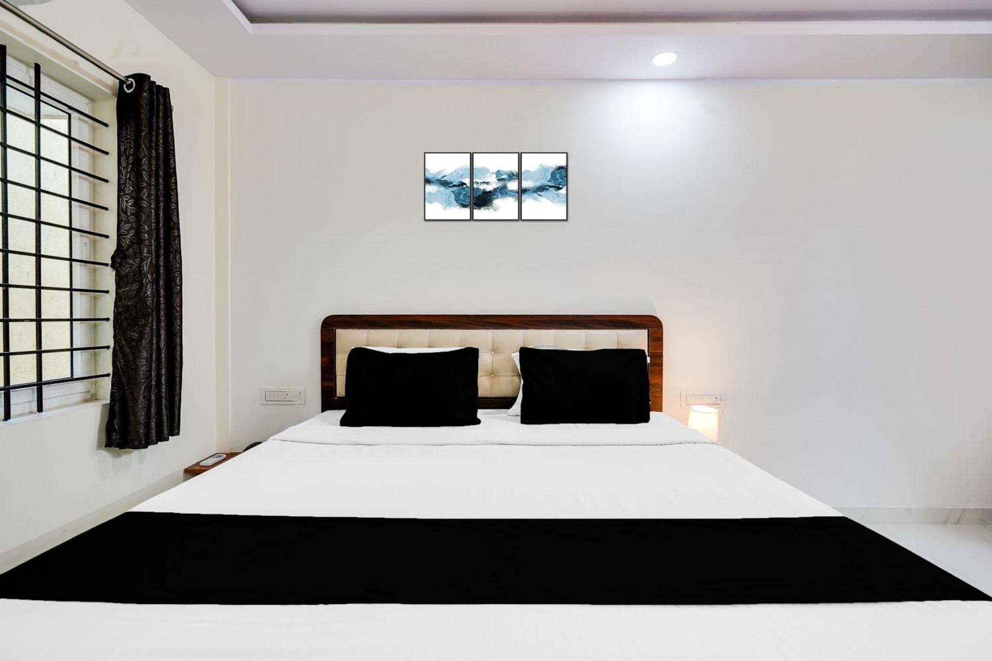 Townhouse Bidadi Formerly Royal Garuda Extérieur photo