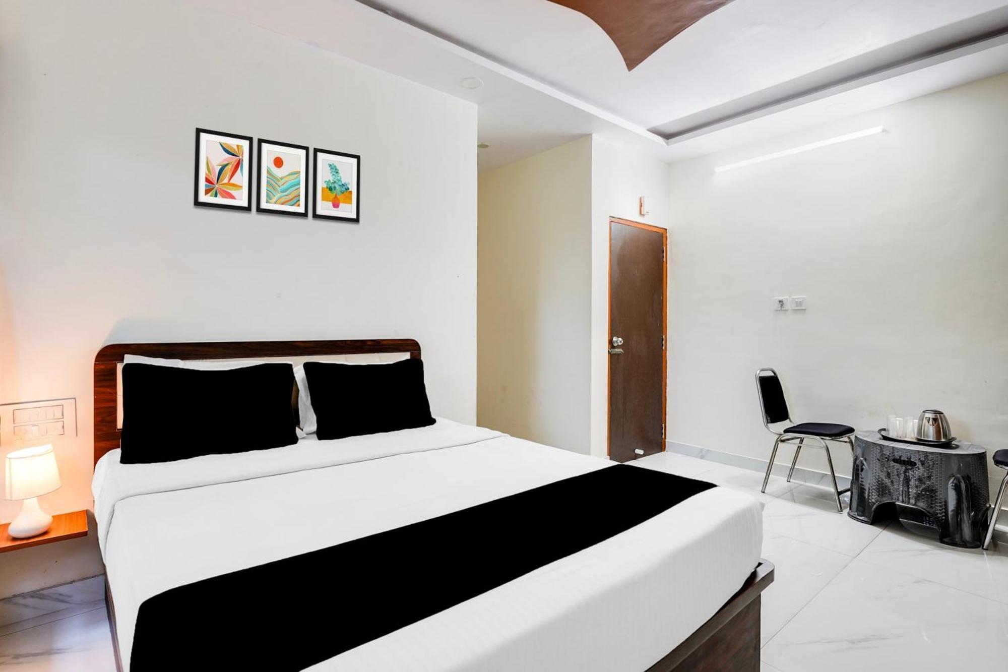 Townhouse Bidadi Formerly Royal Garuda Extérieur photo