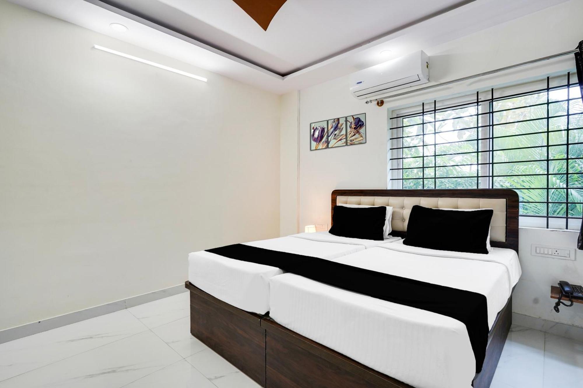 Townhouse Bidadi Formerly Royal Garuda Extérieur photo