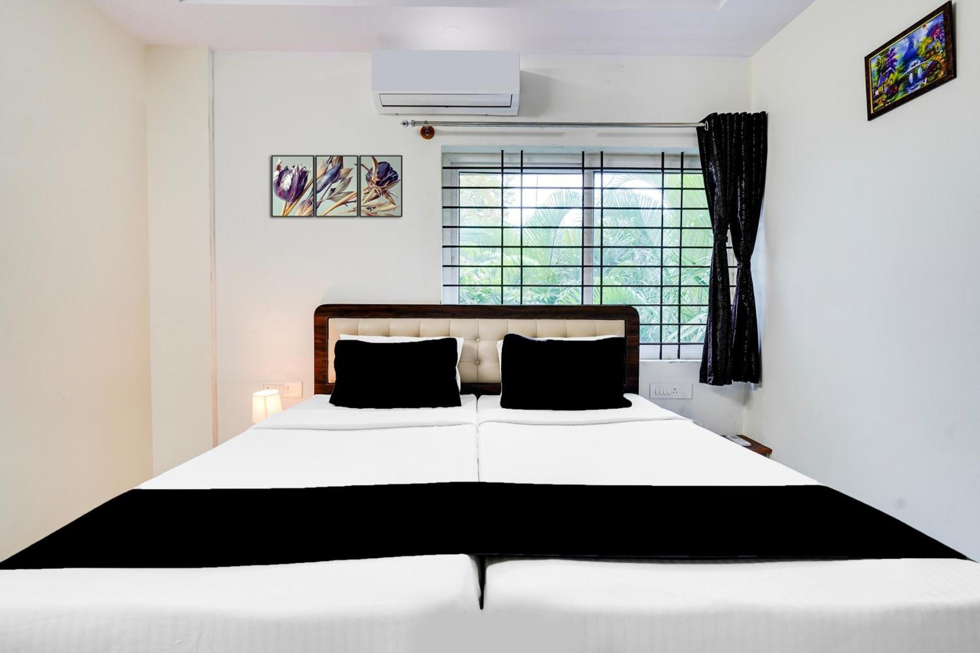 Townhouse Bidadi Formerly Royal Garuda Extérieur photo