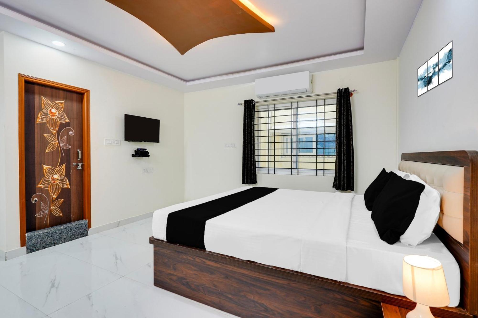 Townhouse Bidadi Formerly Royal Garuda Extérieur photo